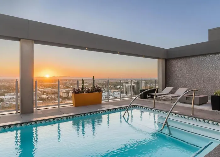 Apartment Boulevard Highrise Stu Sky Pool Gym 42 Phoenix