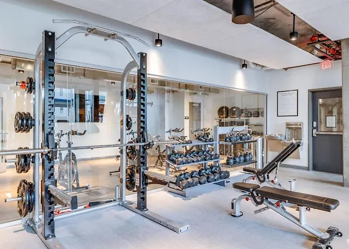 Boulevard Highrise Stu Sky Pool Gym 42