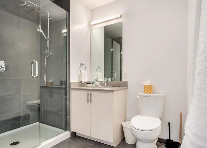 Apartment Boulevard Highrise Stu Sky Pool Gym 42